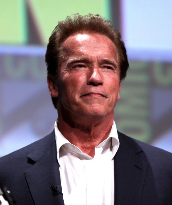 <strong>Arnold Schwarzenegger</strong>. Kuva Kirjoittaja Gage Skidmore.