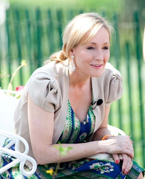 <strong>J.K. Rowling</strong>. Kuva Kirjoittaja Daniel Ogren.