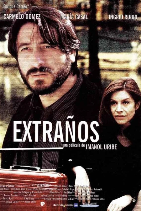 Extraños Juliste